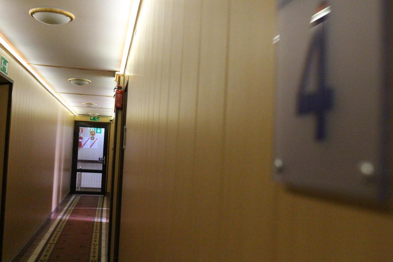 Motel Bar Malwa Aleksandrów Łódzki Exteriér fotografie