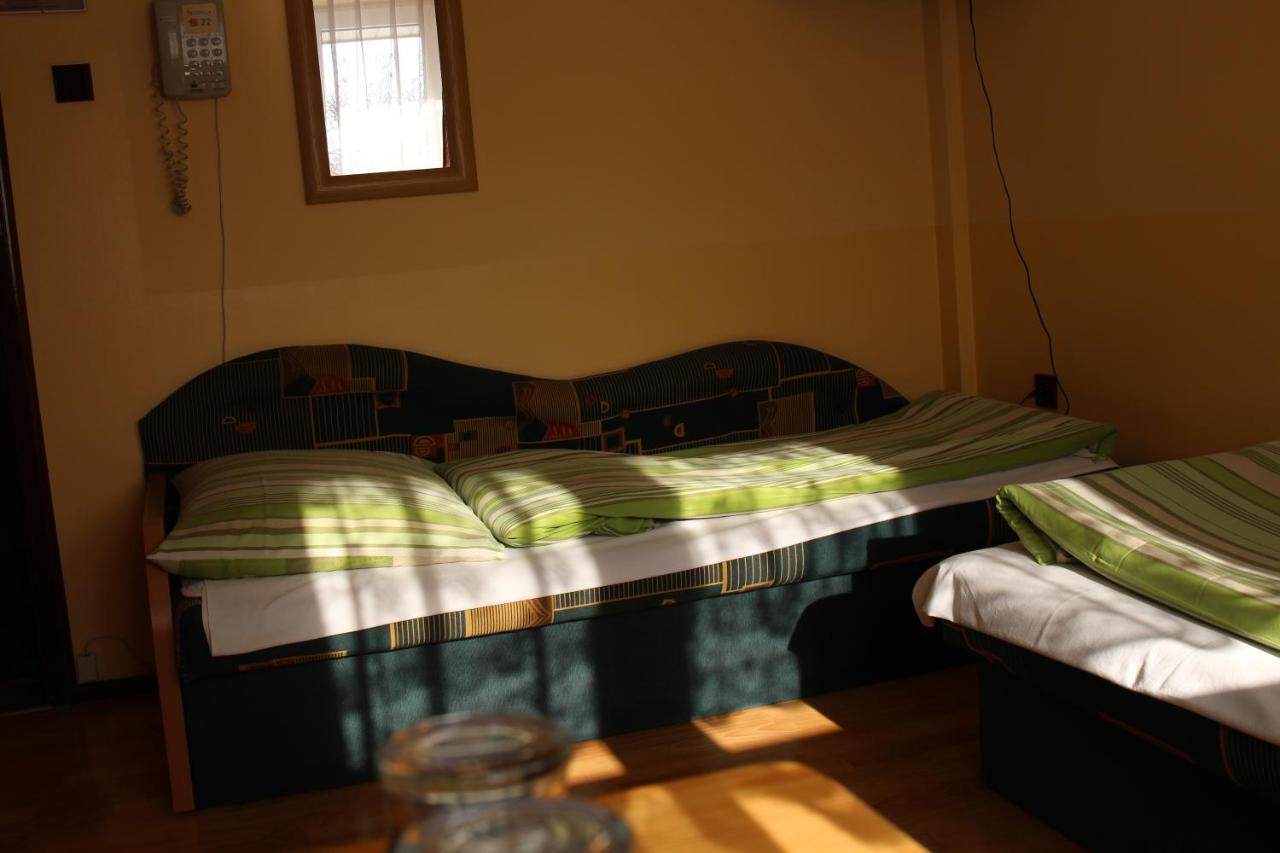 Motel Bar Malwa Aleksandrów Łódzki Exteriér fotografie